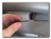 2000-2006-GM-Chevrolet-Tahoe-Interior-Door-Panel-Removal-Guide-015