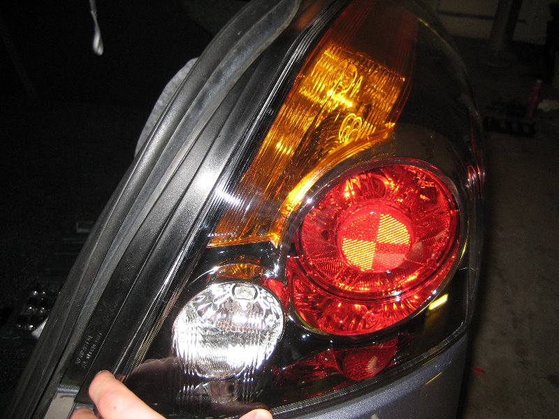 Replacing brake lights nissan altima #5