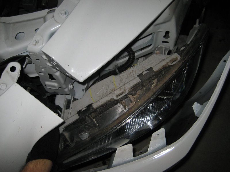 2008-2012-Chevy-Malibu-Headlight-Bulbs-Replacement-Guide-042