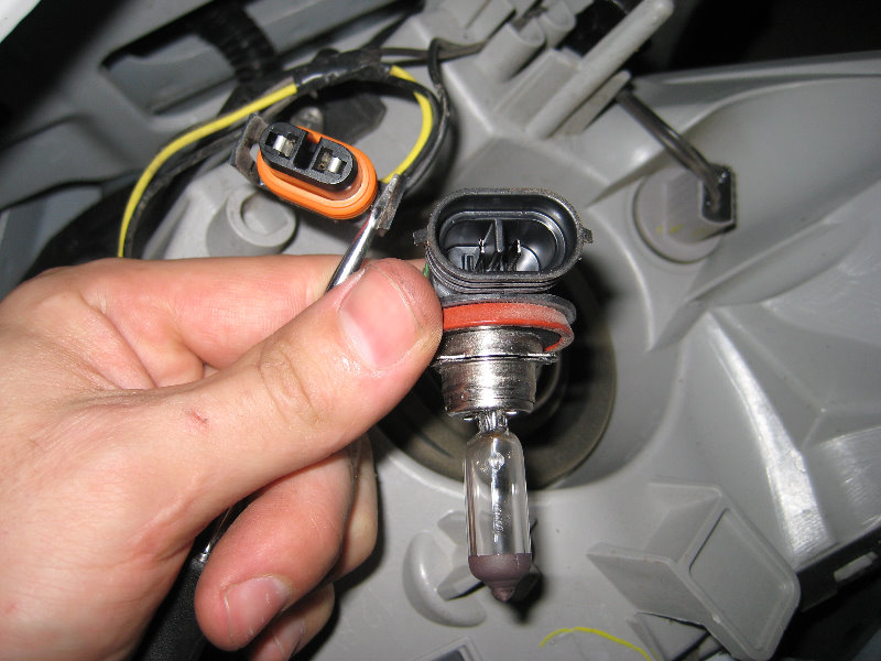 2008-2012-Chevy-Malibu-Headlight-Bulbs-Replacement-Guide-056