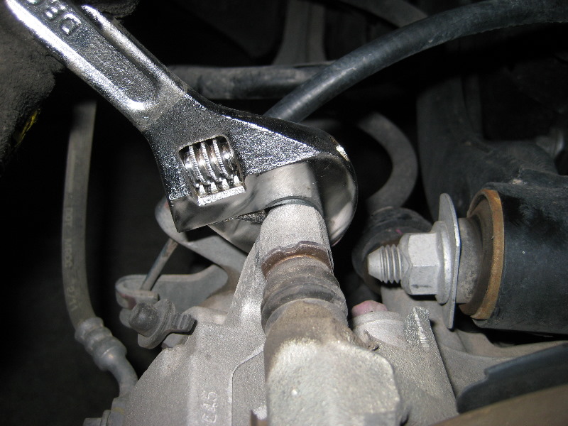 2008-2012-GM-Chevy-Malibu-Rear-Brake-Pads-Replacement-Guide-010