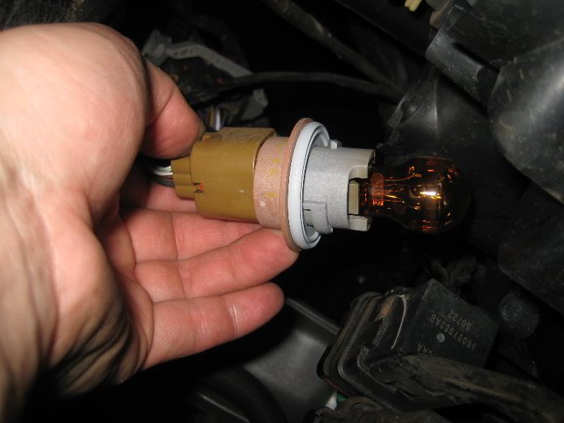 2008-2014-Dodge-Grand-Caravan-Headlight-Bulbs-Replacement-Guide-024