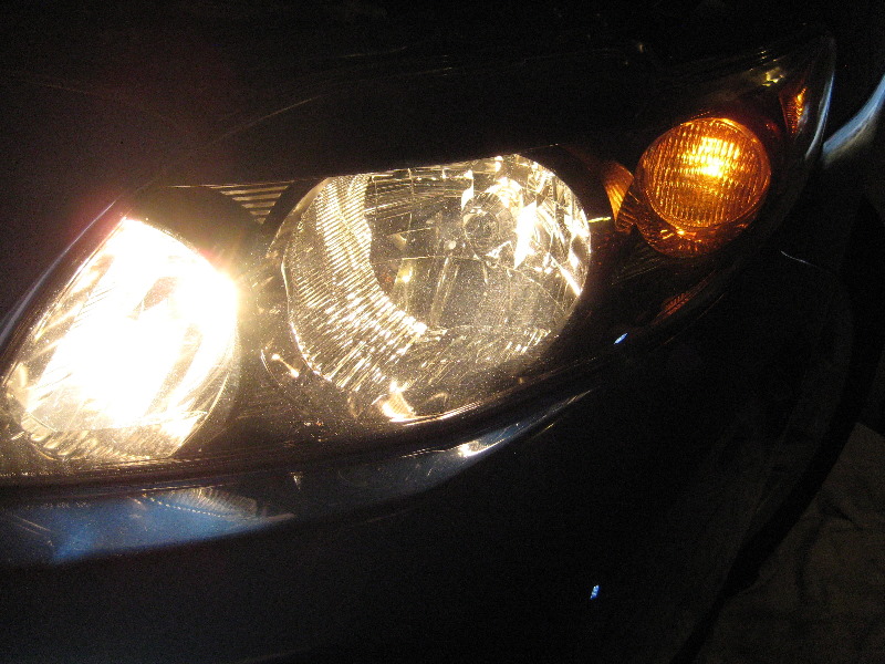 2009-2013-Toyota-Corolla-Headlight-Bulbs-Replacement-Guide-036