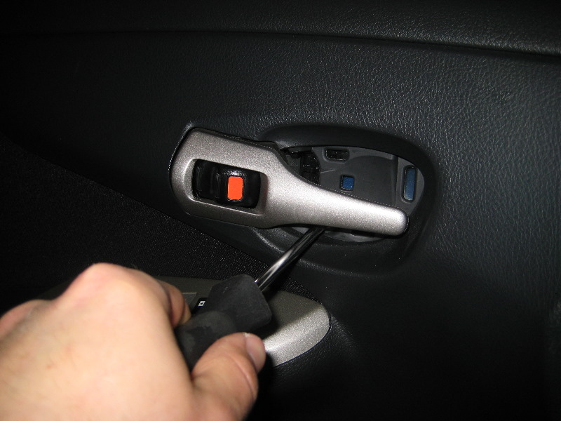 2009-2013-Toyota-Corolla-Interior-Door-Panel-Removal-Guide-005