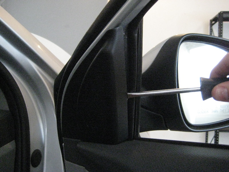 2011-2015-Hyundai-Accent-Interior-Door-Panel-Removal-Guide-002