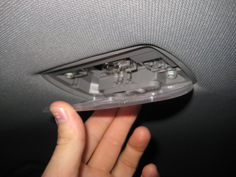 2012-2015-Honda-Civic-Dome-Light-Bulb-Replacement-Guide-012