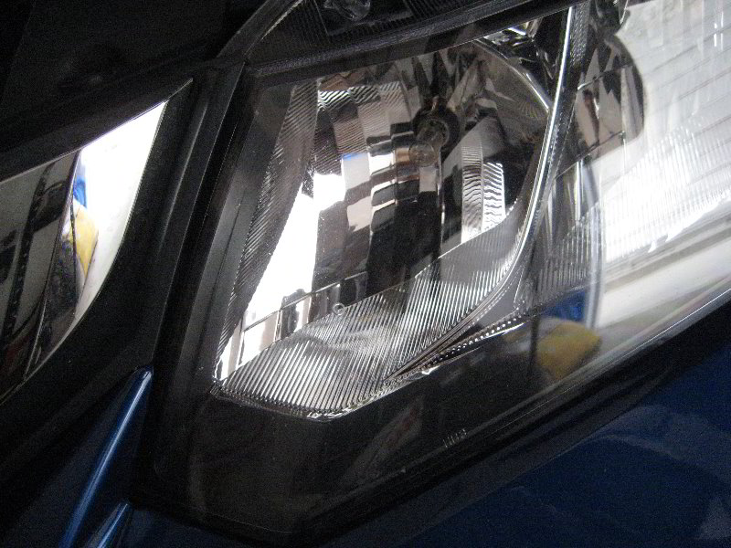 2012-2015-Honda-Civic-Headlight-Bulbs-Replacement-Guide-020