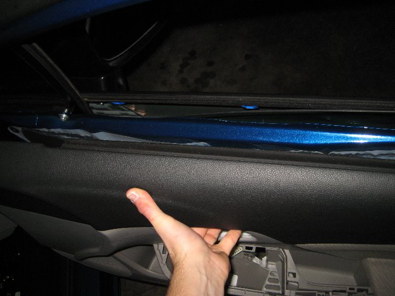 2012-2015-Honda-Civic-Interior-Door-Panel-Removal-Guide-020
