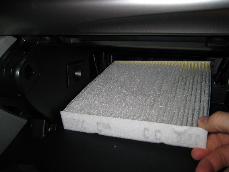 2012-2016-Toyota-Camry-Cabin-Air-Filter-Replacement-Guide-011 2016 Toyota Camry Se Cabin Air Filter