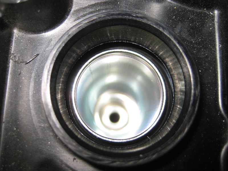2013-2015-Nissan-Altima-QR25DE-Engine-Spark-Plugs-Replacement-Guide-017