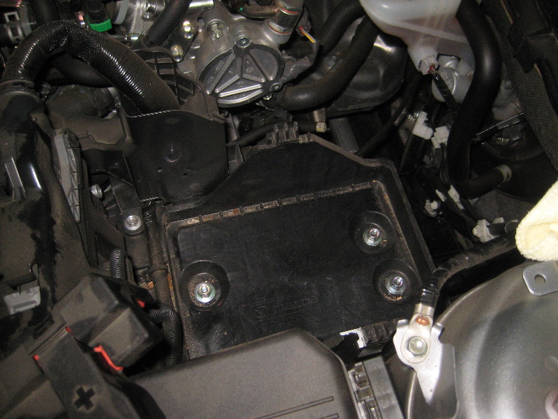 2014-2018-Mazda-Mazda6-12V-Automotive-Battery-Replacement-Guide-016