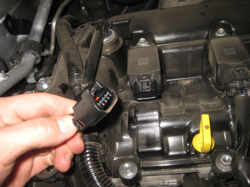 2014-2018-Mazda-Mazda6-Engine-Spark-Plugs-Replacement-Guide-007