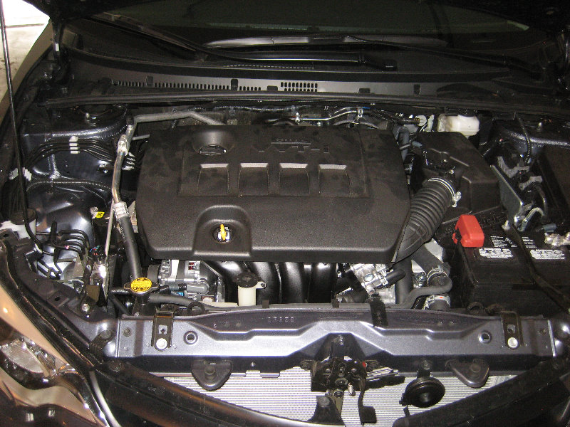 20142018ToyotaCorolla2ZRFEEngineOilChangeFilterReplacement