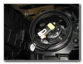 2015-2017-Chrysler-200-Headlight-Bulbs-Replacemnet-Guide-015