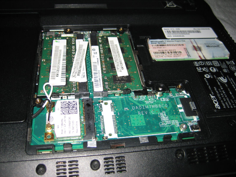 Acer-Aspire-AS1410-RAM-Memory-Upgrade-Guide-005