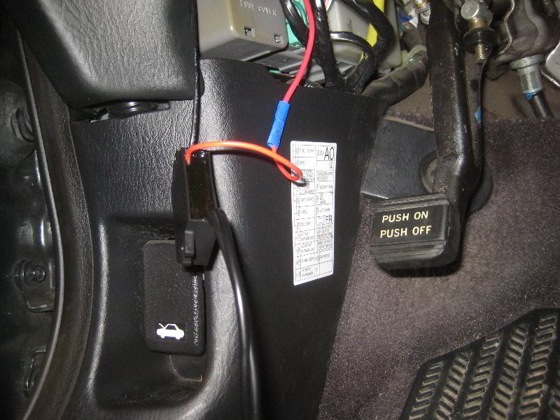 Acura-MDX-Add-A-Circuit-Electrical-Fuse-Holder-Installation-Guide-023