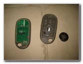 Acura-MDX-Key-Fob-Battery-Replacement-Guide-008