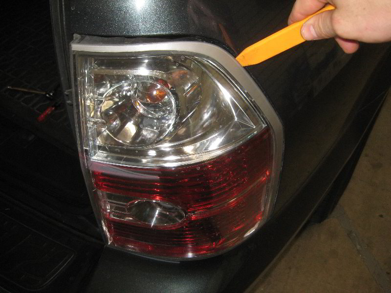 Acura-MDX-Tail-Light-Bulbs-Replacement-Guide-013