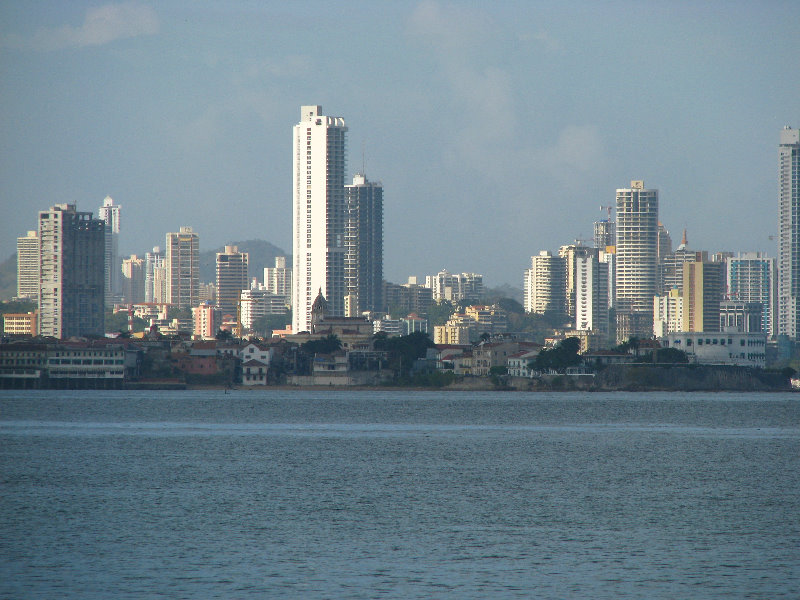 Amador-Causeway-Panama-City-Panama-015