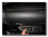 Chrysler-200-Interior-Door-Panel-Removal-Guide-015