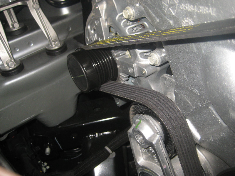 Chrysler-300-Pentastar-V6-Engine-Serpentine-Belt-Replacement-Guide-036