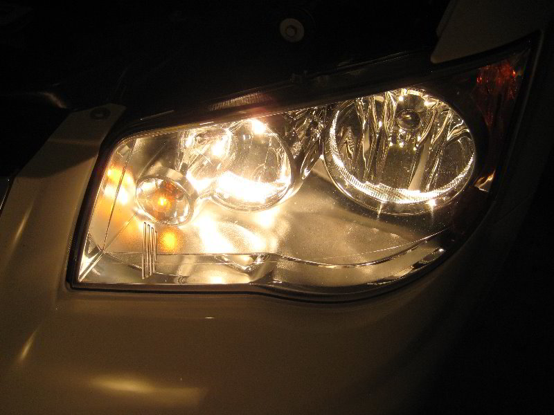 Chrysler-Town-and-Country-Headlight-Bulbs-Replacement-Guide-039 2014 Chrysler Town And Country Front Turn Signal Bulb
