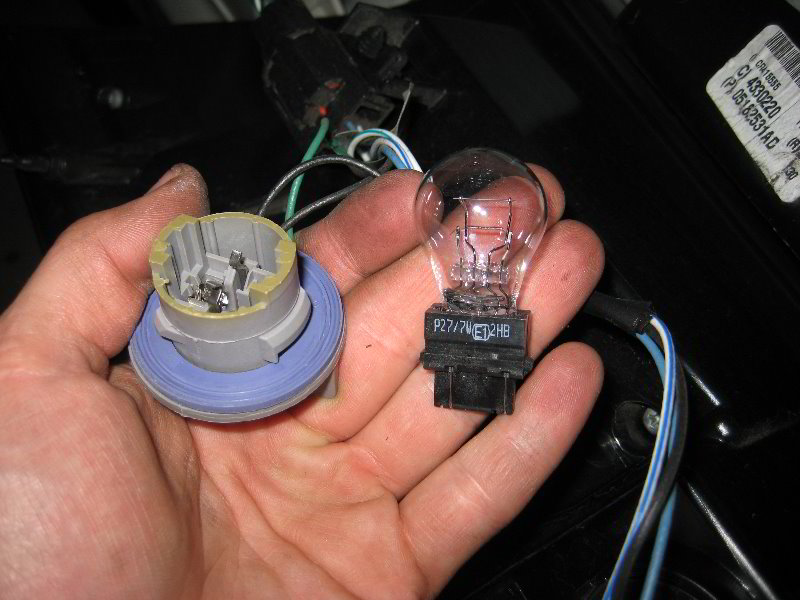 Chrysler-Town-and-Country-Tail-Light-Bulbs-Replacement-Guide-017