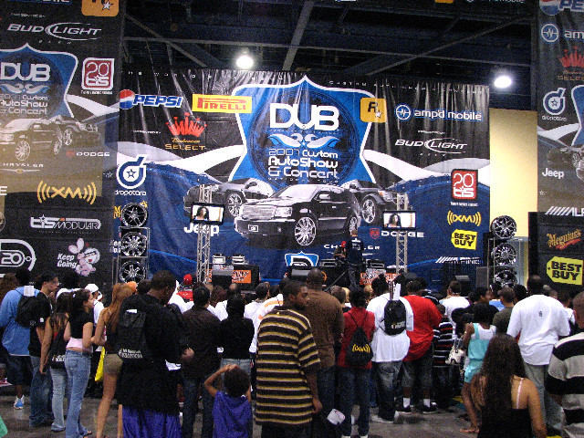 DUB-Custom-Auto-Show-Miami-Beach-FL-2007-159