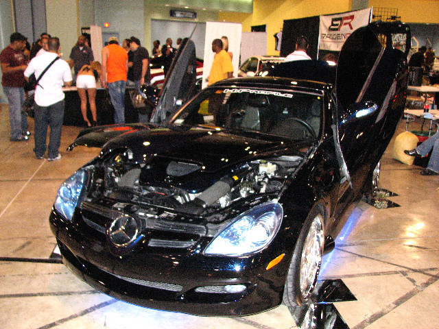 DUB-Custom-Auto-Show-Miami-Beach-FL-2007-191