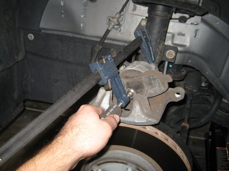 Dodge-Avenger-Front-Brake-Pads-Replacement-Guide-022