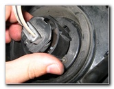 Dodge-Caravan-Headlight-Bulbs-Replacement-Guide-021