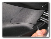 Dodge-Challenger-Interior-Door-Panel-Removal-Guide-003