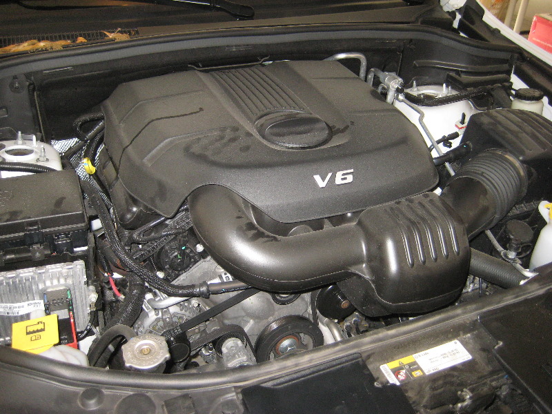 Dodge-Durango-Pentastar-V6-Engine-Serpentine-Belt-Replacement-Guide-001