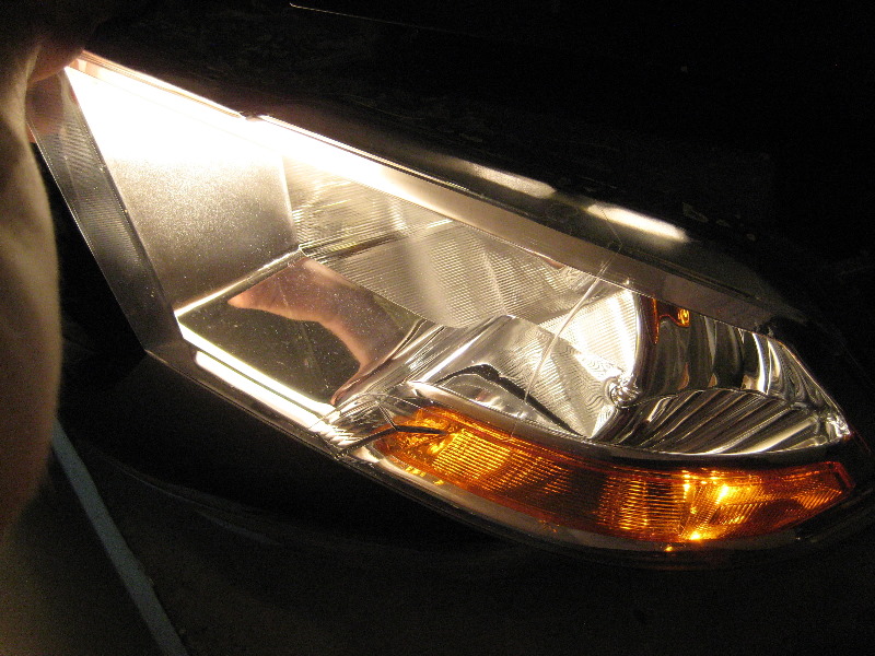 Dodge-Ram-1500-Headlight-Bulbs-Replacement-Guide-052