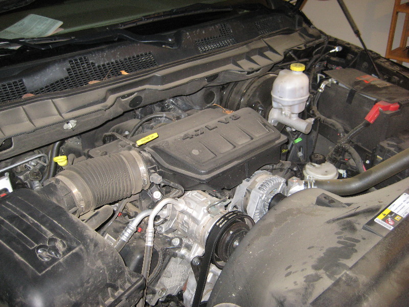 Dodge-Ram-1500-PowerTech-V8-Engine-Oil-Change-Guide-001