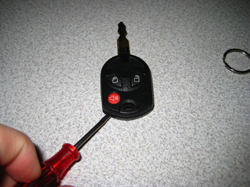 Replacing batteries in ford key fob #2