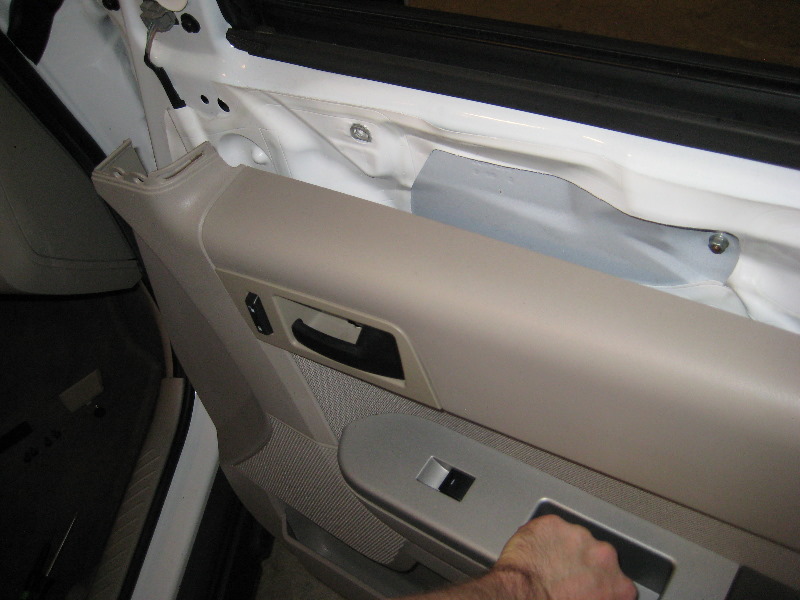 Ford-Escape-Interior-Door-Panel-Removal-Guide-017