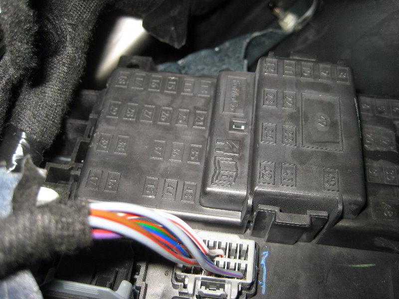 Ford-Explorer-Electrical-Fuse-Replacement-Guide-017