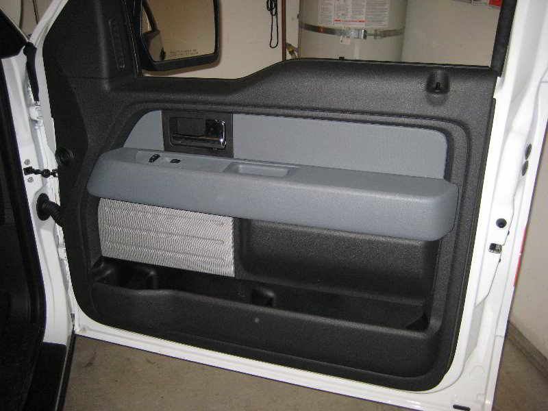 Ford-F-150-Interior-Door-Panel-Removal-Guide-051