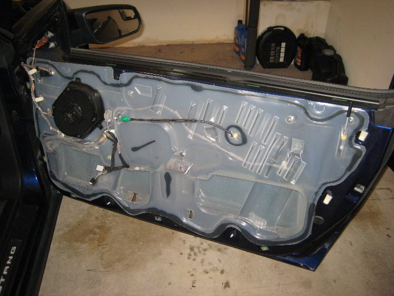 Ford-Mustang-Interior-Door-Panel-Removal-Guide-046