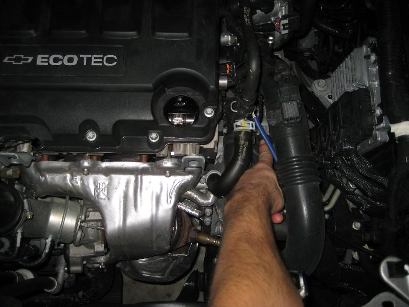 GM-Chevrolet-Cruze-Ecotec-Turbo-I4-Engine-Oil-Change-Guide-014