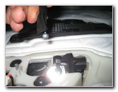 GM-Chevrolet-Equinox-Interior-Door-Panel-Removal-Guide-021