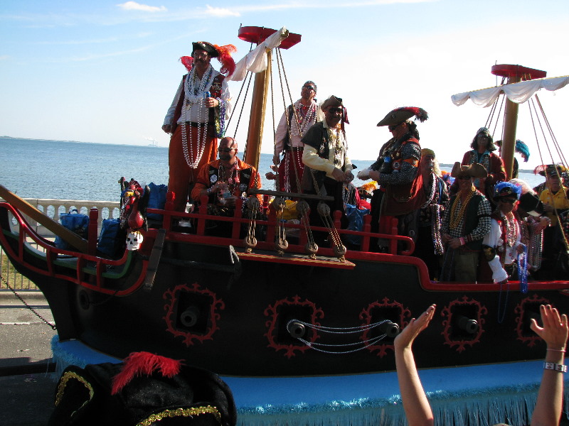 Gasparilla-Parade-of-the-Pirates-Tampa-FL-120