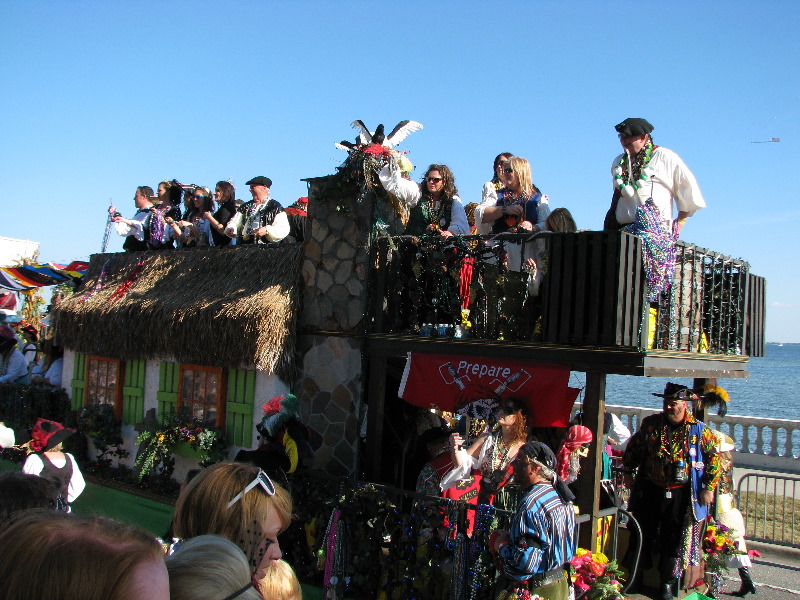 Gasparilla-Parade-of-the-Pirates-Tampa-FL-129