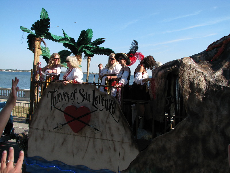 Gasparilla-Parade-of-the-Pirates-Tampa-FL-158