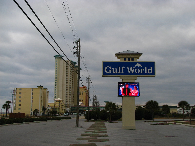 Gulf-World-Marine-Park-Panama-City-Beach-FL-001