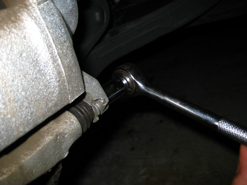Replacing front brake pads on honda accord #6