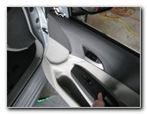 Honda-Accord-Interior-Door-Panel-Removal-Guide-060