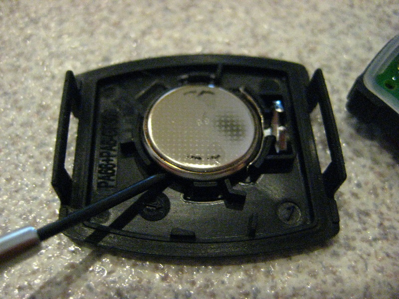 Replacing battery in 2008 honda accord key #2