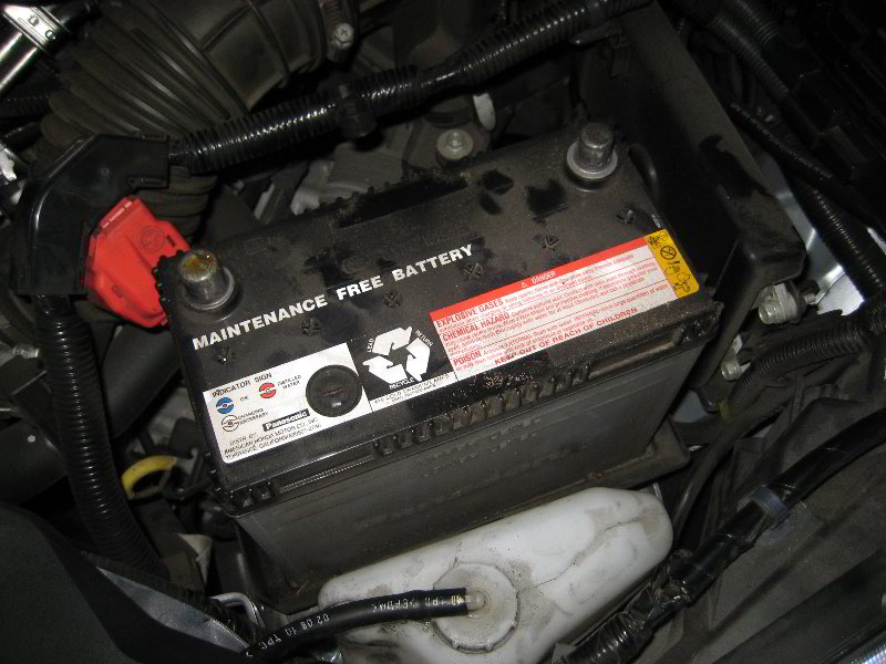 Honda-CR-V-12V-Automotive-Battery-Replacement-Guide-016